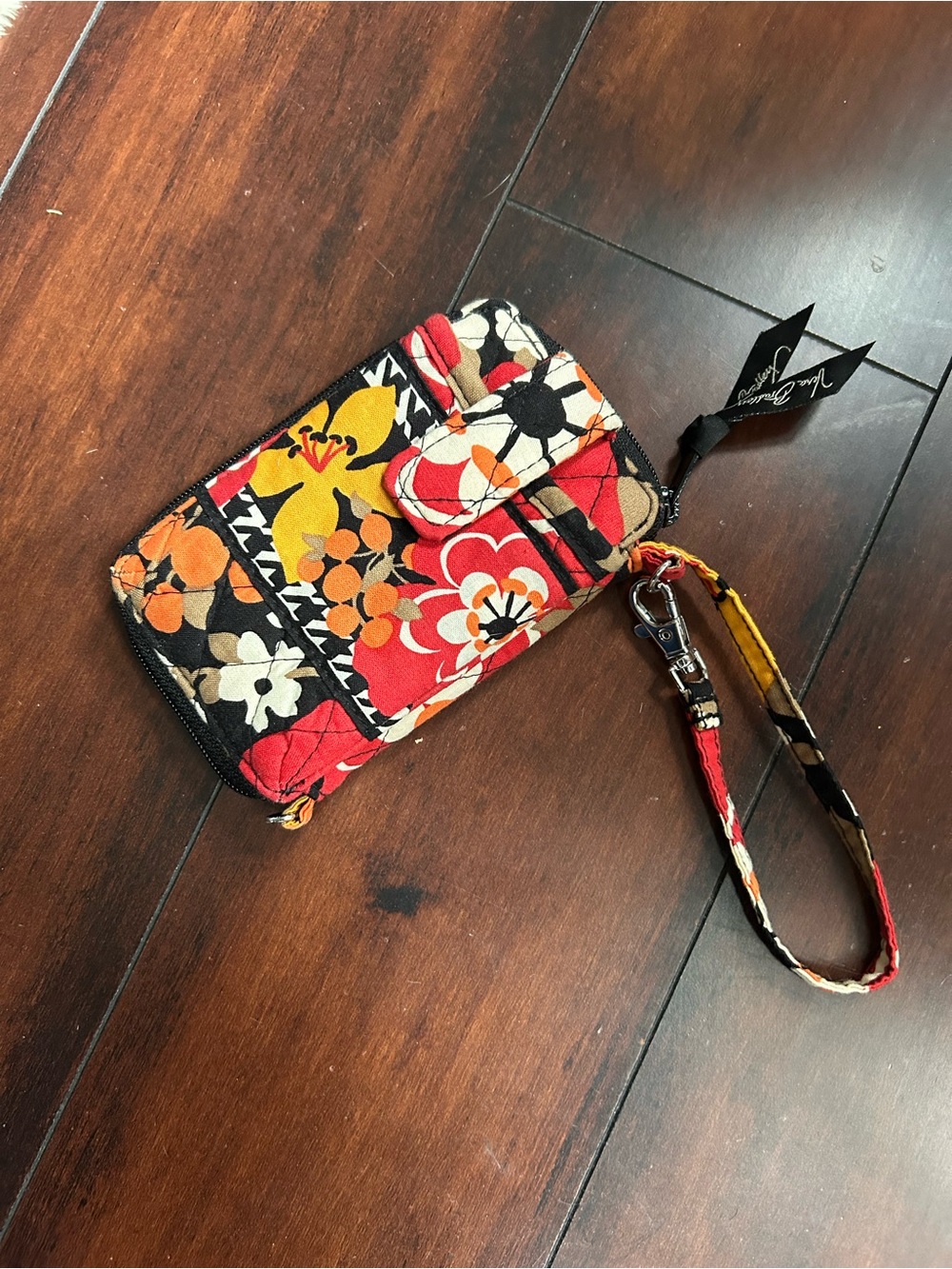 Vintage Vera Bradley Multicolor Floral Quilted Wristlet Phone Case NWOT